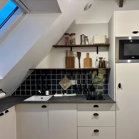Apartment La - Calme Et Douillet A 5km Du Mont St Miche - Wifi - Netflix Pontorson