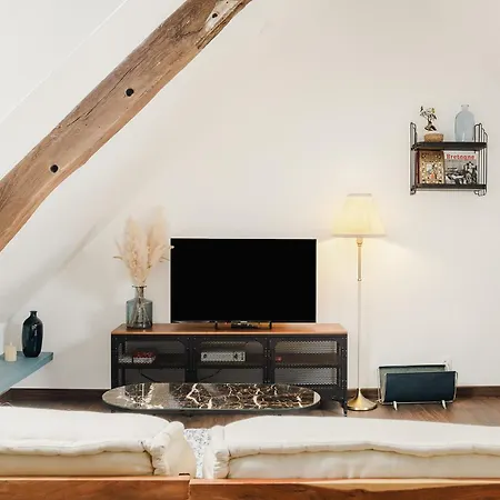 Apartment La - Calme Et Douillet A 5km Du Mont St Miche - Wifi - Netflix Pontorson